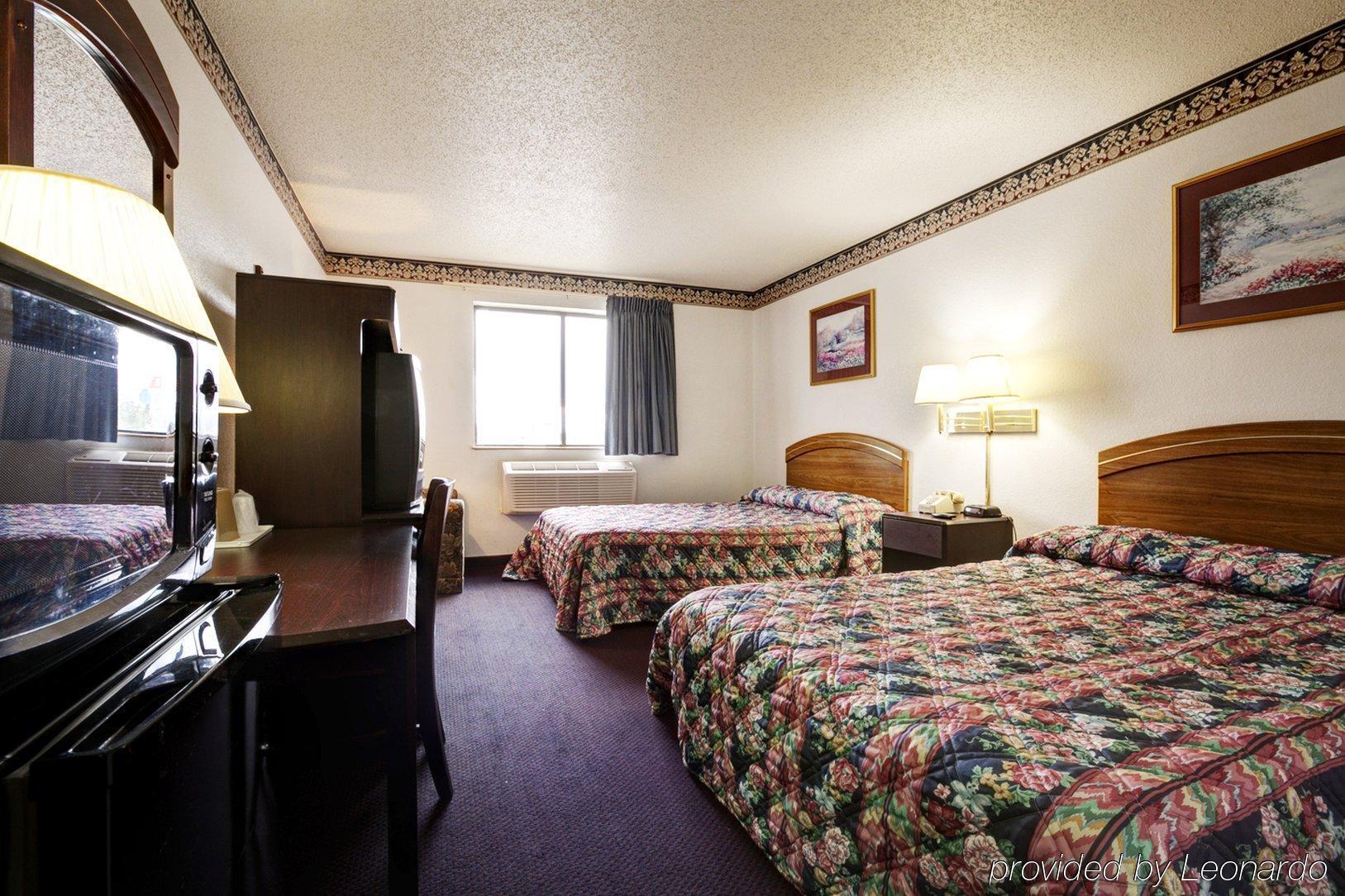 Super 8 By Wyndham Bedford Hotell Rum bild